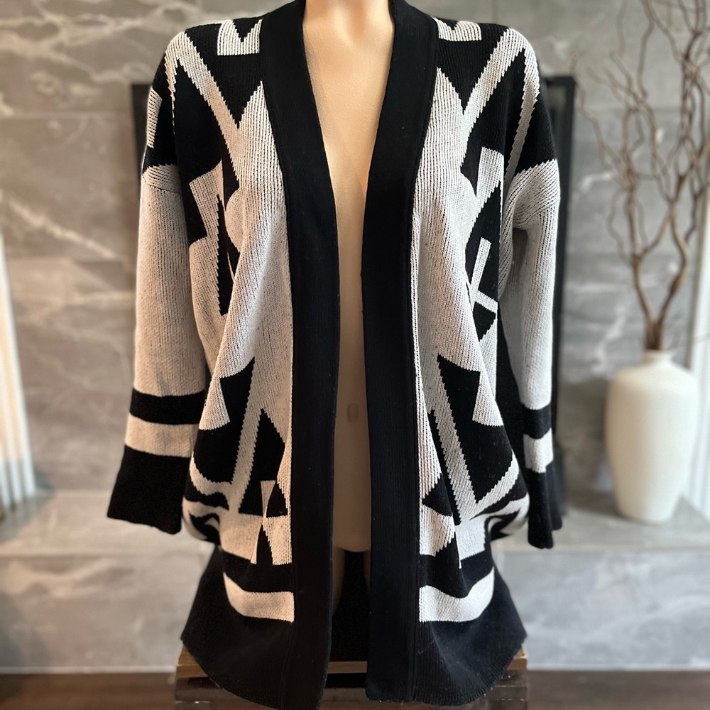 Left On Houston black and white long sweater cardigan size small